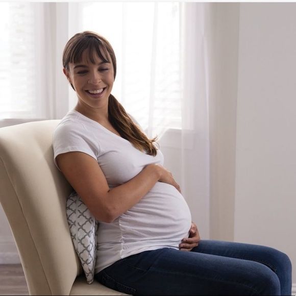 Boppy pregnancy wedge - Picture 2 of 6